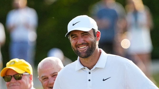 Scottie Scheffler smiling.