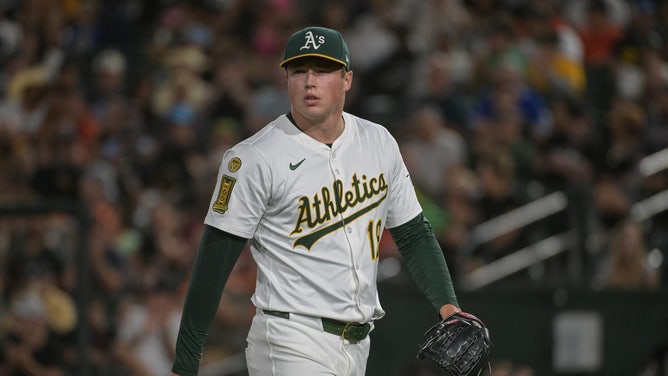 Mason Miller traded to the Padres