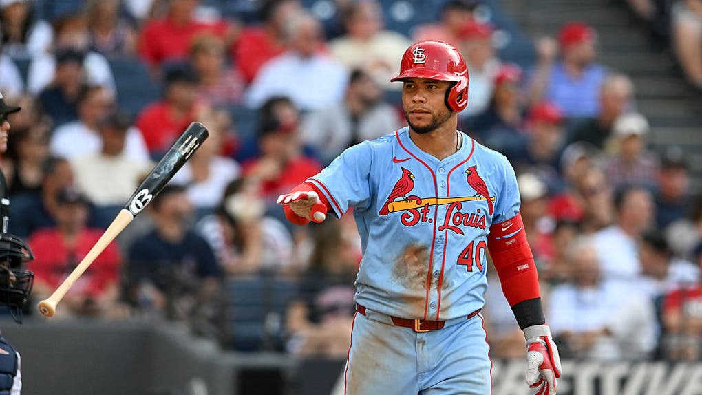 Wilson Contreras tosses bat.