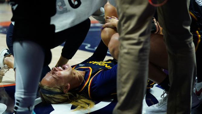 Fever Hit With Another Blow As Sophie Cunningham Exits Game With Knee Injury