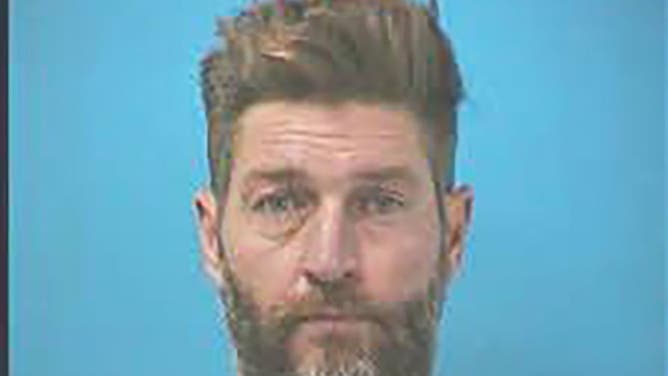 Jay Cutler To Spend Opening Weekend Of College Football Behind Bars After DUI Arrest