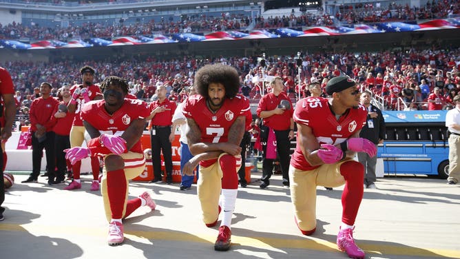 colin-kaepernick-kneel