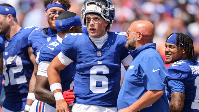 jaxson dart and kara dart make their nfl debuts