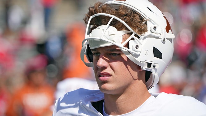 Arch Manning of the Texas Longhorns during the game against the Ohio State Buckeyes