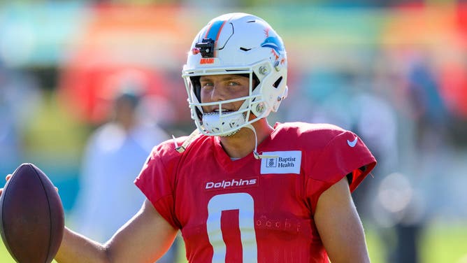 Zach Wilson’s first preseason game in a Miami Dolphins uniform looked familiar: some nice throws, some bad misses, and plenty of questions heading into the season.