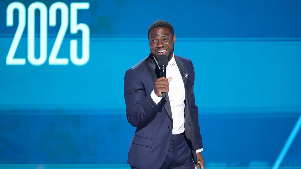 Kevin Hart Spotted In Tennessee Football Recruiting Section — No, He’s Not a Walk-On For Vols