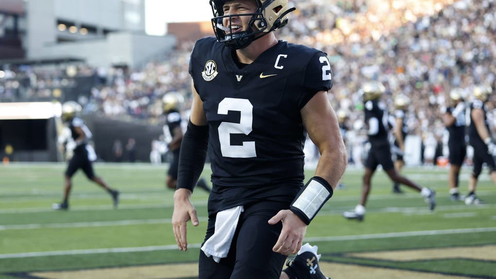 Diego Pavia's mom Theo Von Vanderbilt upset win over South Carolina