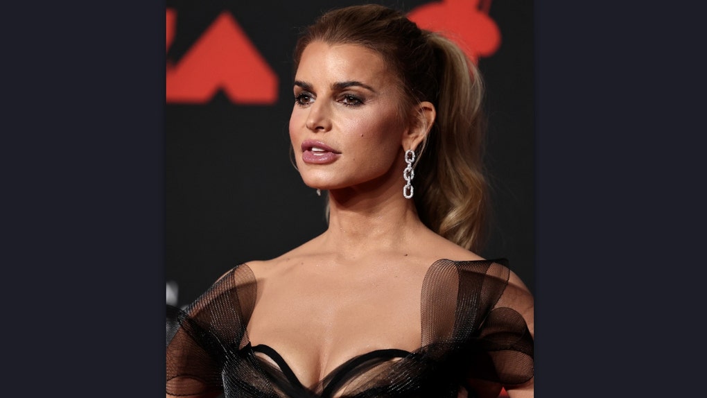 single and everybody is sexy jessica simpson mtv vmas first time in 19 years