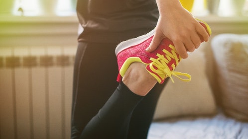 bra-free run for breast cancer charity