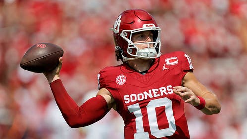 Oklahoma QB John Mateer Is Out For Period Of Time After Thumb Surgery