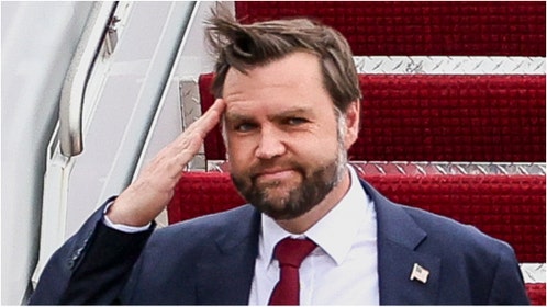 JD Vance (Photo by Jessica Koscielniak-Pool/Getty Images)