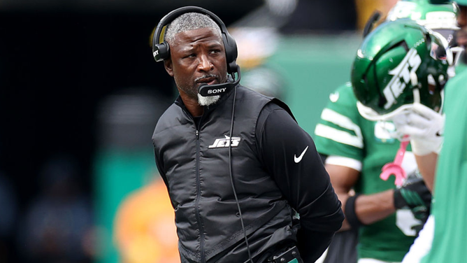 Aaron Glenn Rejects 'Same Old Jets' Label After 0-3 Start