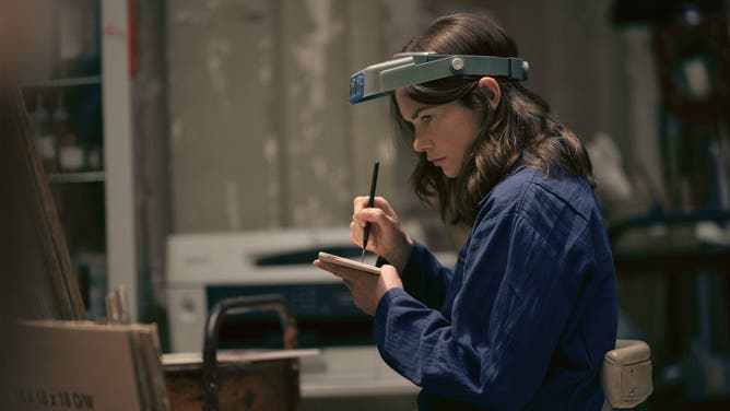 Apple Releases Captivating Preview For New Mystery-Thriller Series: WATCH