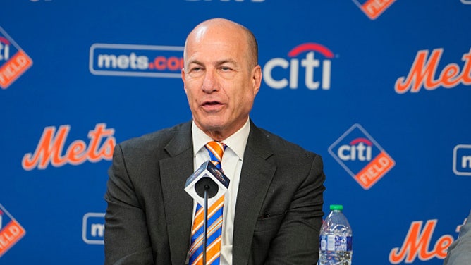 Mets Broadcaster Gary Cohen Criticized Matt Shaw For Attending Charlie Kirk Memorial During Cubs' Playoff Push