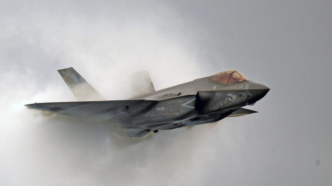 New Super Weapon Unveiled That Will Terrify America's Enemies, Change War In A Big Way: WATCH