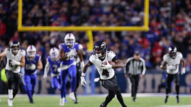 Zay Flowers running after a catch