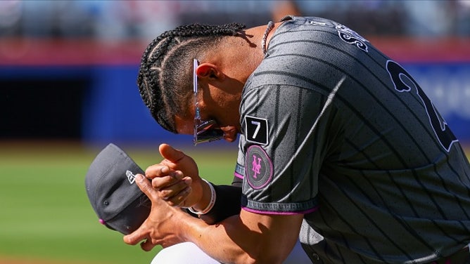Jacob Young’s Incredible Hacky Sack Catch Caps Mets’ Painful Loss To Nats | WATCH