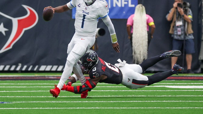 Cam Ward Keeps It Real: ‘We A**’ as Titans Crash to 0-4
