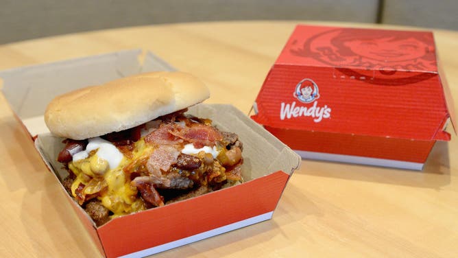 Florida Woman, Possibly Drunk, Blocks Popeyes Drive-Thru Trying To Order A Baconator: WATCH