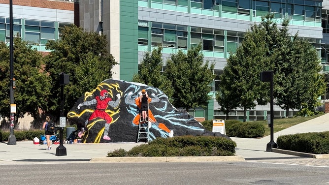 Tennessee fans preapre to welcome Georgia to town on Saturday, but campus is already buzzing. Via: Trey Wallace