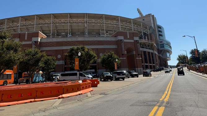 Tennessee fans preapre to welcome Georgia to town on Saturday, but campus is already buzzing. Via: Trey Wallace