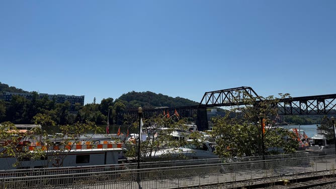 Tennessee fans preapre to welcome Georgia to town on Saturday, but campus is already buzzing. Via: Trey Wallace