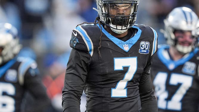 Cowboys Adding Jadeveon Clowney To Patch Huge Hole Left By Micah Parsons Trade