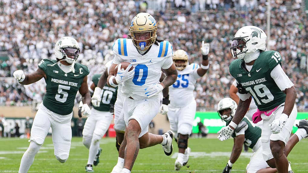 Umm, Bruins: UCLA Became Good At Football After Firing DeShaun Foster, Now In Big Ten Title Race
