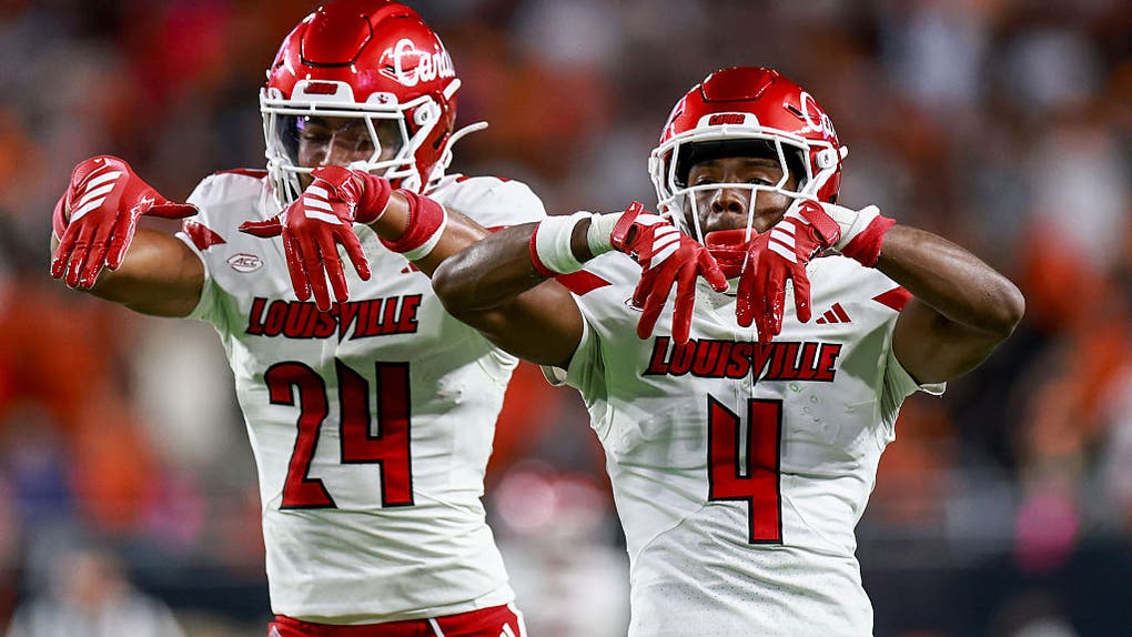 Hurricane Of A Shocker: Louisville Ruins Miami's Perfect Season, Shocks College Football