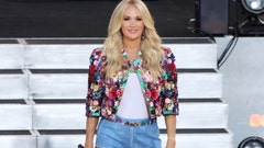 Carrie Underwood Melts Brains With Her Grand Ole Opry Dress