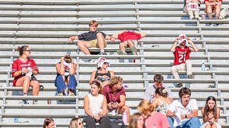 South Carolina Students Embarrass Themselves With Awkward ‘Fire Mike Shula’ Protest After Oklahoma Loss
