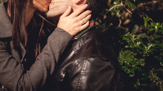 horny couple caught on camera having sex before breaking into Scottsdale, Arizona restaurant