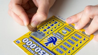 man ends up in the hospital after winning the lottery and partying for three months