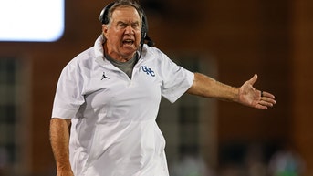 After an off week, Bill Belichick's UNC Tar Heels returned home against Clemson and looked terrible in the opening quarter. 