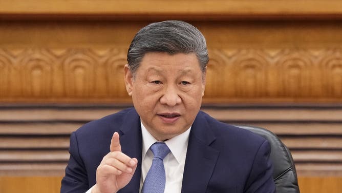 China's Sinister Plan To Beat America In War Revealed By Billionaire Weapons Manufacturer: WATCH