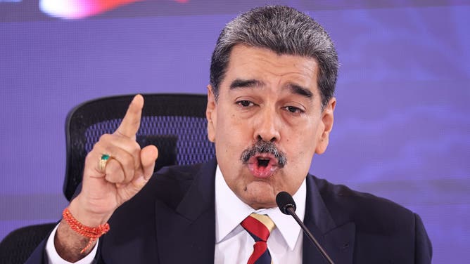 Secret Military Unit And Powerful Weapons Caught On Camera Near Venezuela. Is A Strike Coming?