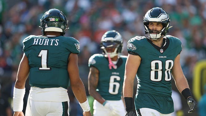 Eagles Close Ranks In Defeat -- Even When There Were Legitimately Gripes To Be Heard