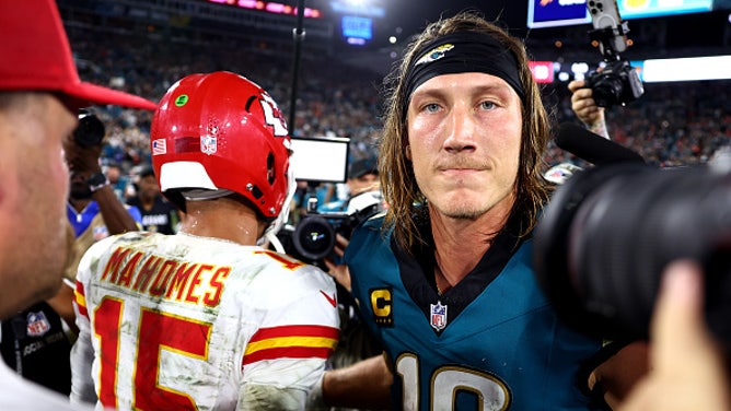 Trevor Lawrence Trips, Scores Game-Winning TD Since Jaguars Can’t Win Like Normal Teams