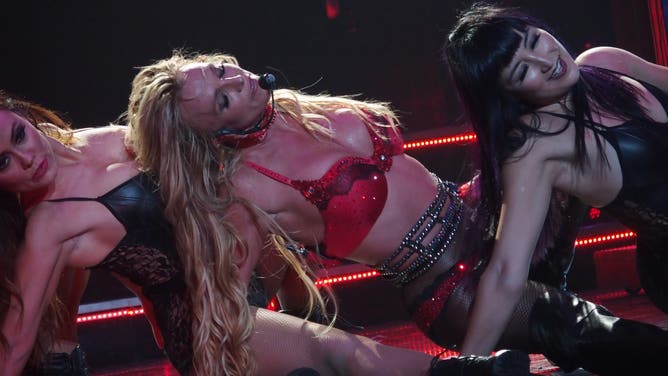 K-Fed says Britney cheated on him with a woman