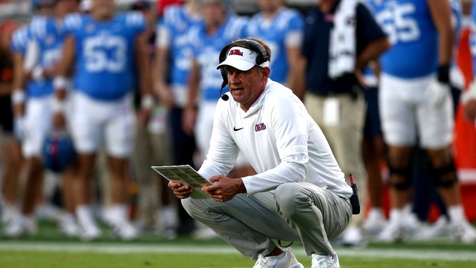 Steve Spurrier Brings Up Different SEC Coach When Asked About Idea Of Florida Trying To Hire Lane Kiffin