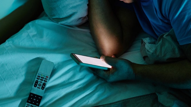 man makes booty call and falls asleep his side chick sets his house on fire