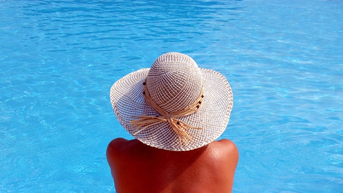 This Family Runs A Louisiana Nudist Resort & You’re The Weirdo If You Find That Odd