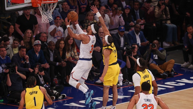 New York Knicks forward Josh Hart goes to the rim against the Indiana Pacers in the 2025 NBA Eastern Conference Finals. (Photo credit: Vincent Carchietta-Imagn Images)
