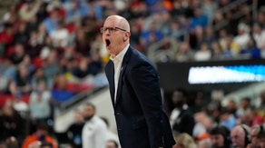 Dan Hurley screaming