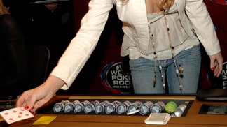 twerking and thirst trap drama in the world of poker