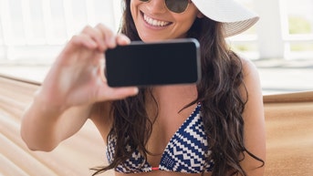 Woman accuses her sister of hitting on her boyfriend after she sent him bikini pictures