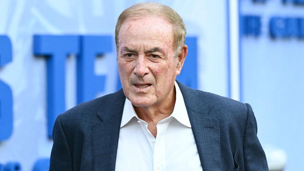 Al Michaels is a legend, but it's time for him to make some tough decisions after this call.