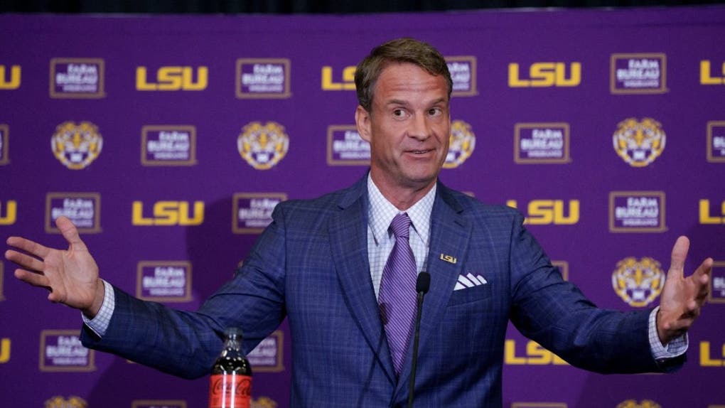 College Football Spring Games Are Slowly Returning—But Coaches Like Lane Kiffin Still Aren’t Biting