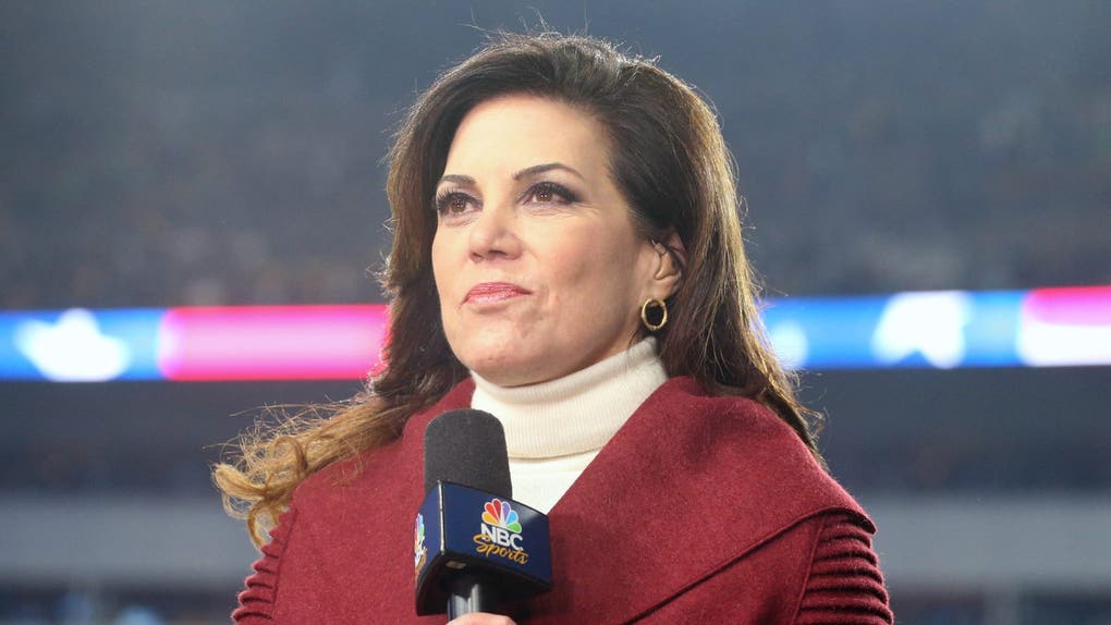 Former sportscaster-turned-conservative-political-pundit Michele Tafoya. 