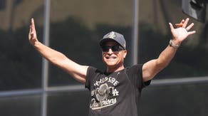 Dodgers manager Dave Roberts